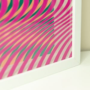 Muaré 2021 02 | Acrílico sobre papel acuarela Arches y sobre capa de metacrilato transparente, 34 x 34 cm. Miguel Ángel Lozano Bonora.