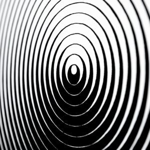 Dinamo | Acrílico sobre lienzo, 70 x 70 cm. Miguel Ángel Lozano Bonora.
