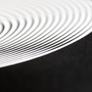 Vértigo | Acrílico sobre papel acuarela Arches, 34 x 34 cm. Miguel Ángel Lozano Bonora.